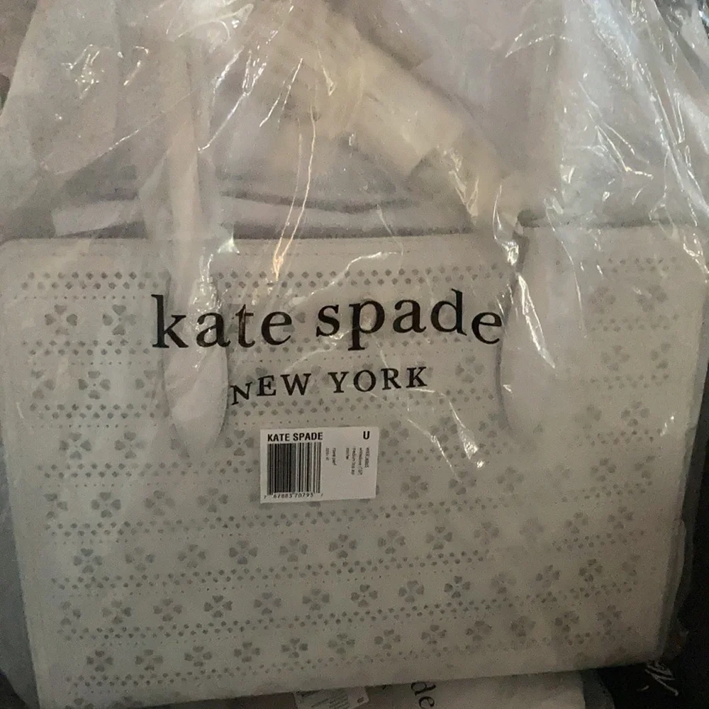 Kate Spade perforated Spring White Satchel NWT - Picture 9 of 9